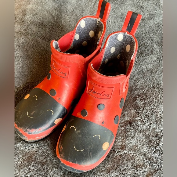 Adorable ladybug rain ankle boots by Joules size 11, used - Picture 1 of 2